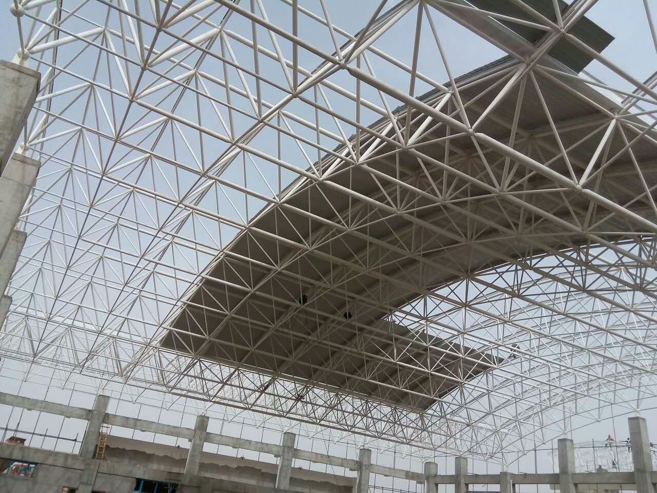 西城一汽网架